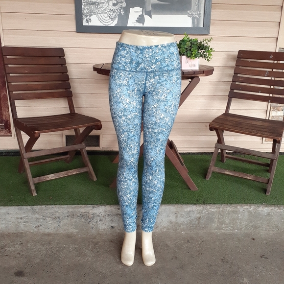 Joy Lab Full Length Workout Leggings Size Medium - Picture 1 of 5